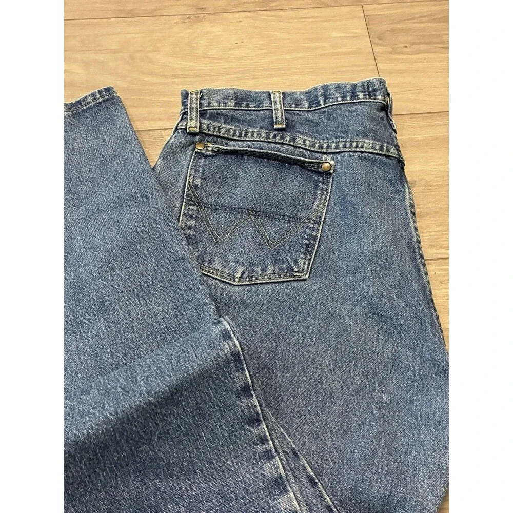 Wrangler Jeans Men's 40x30 George Strait Cowboy Cut Blue Rodeo Ridding